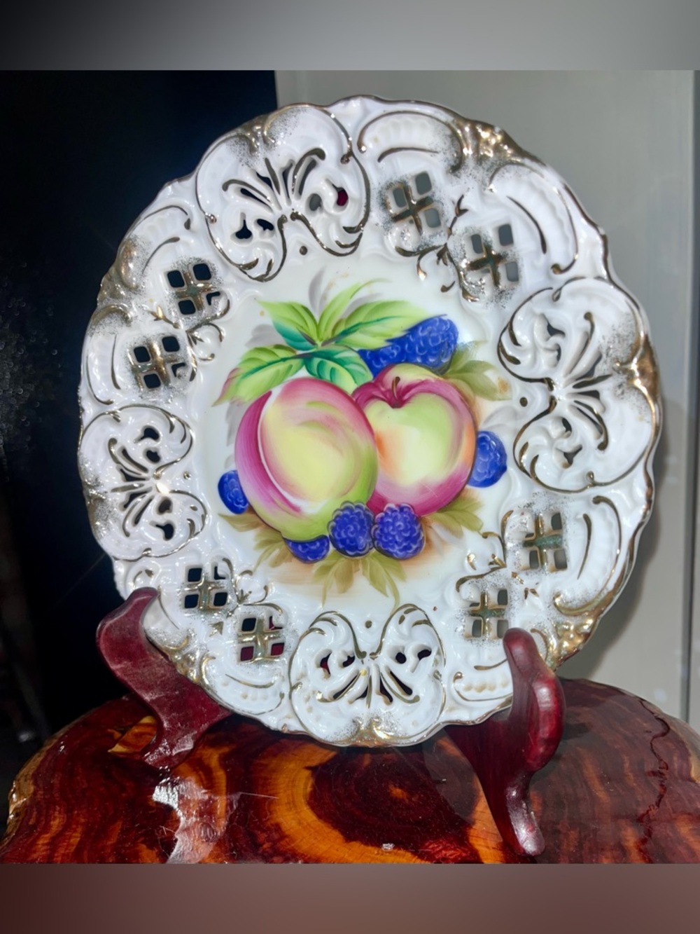 Vintage Lefton China Hand/Painted Fruit Motif Decorative Plate # 268